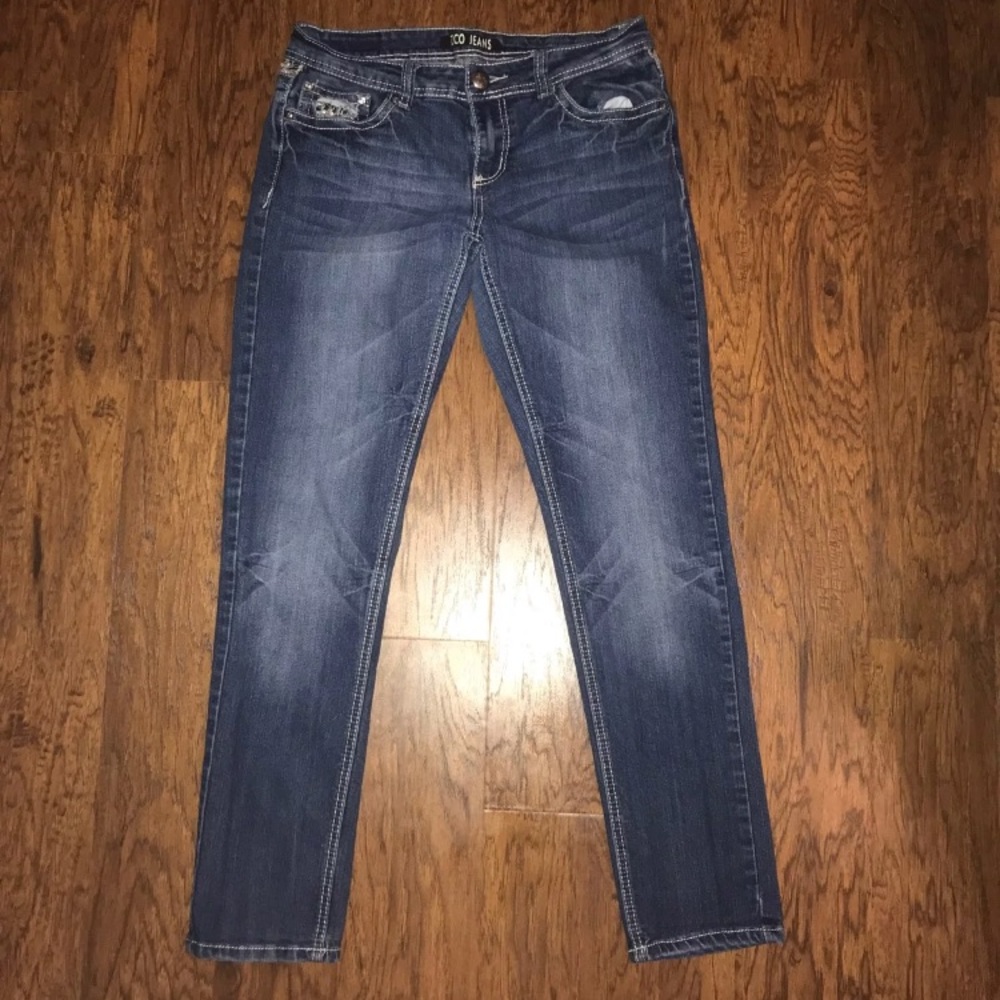 Jeans - Picture 2 of 4